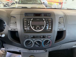 Φορτηγό Έως 7.5τ Toyota 2011 Hilux 2011 1/2 4x2-thumb-39