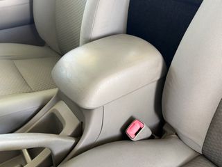 Φορτηγό Έως 7.5τ Toyota 2011 Hilux 2011 1/2 4x2-thumb-45