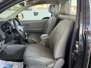 Φορτηγό Έως 7.5τ Toyota 2011 Hilux 2011 1/2 4x2-thumb-32