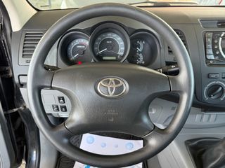 Φορτηγό Έως 7.5τ Toyota 2011 Hilux 2011 1/2 4x2-thumb-35