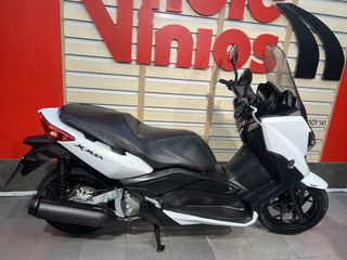 Yamaha XMAX 250 2014 ABS-thumb-1