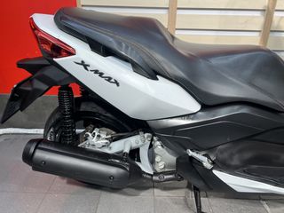 Yamaha XMAX 250 2014 ABS-thumb-6