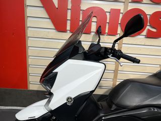 Yamaha XMAX 250 2014 ABS-thumb-17