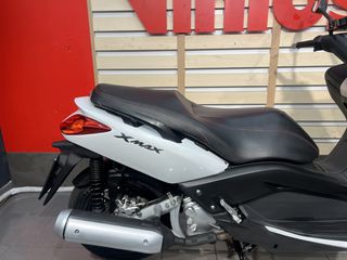 Yamaha XMAX 250 2014 ABS-thumb-26