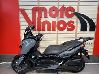 Yamaha XMAX 300 Tech Max 2022-thumb-11
