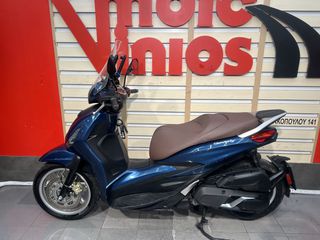 Piaggio Beverly 400 2022-thumb-13