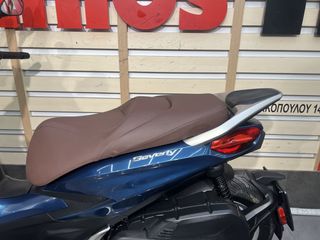 Piaggio Beverly 400 2022-thumb-18