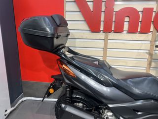 Yamaha XMAX 300 2018-thumb-5