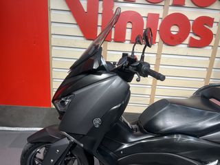 Yamaha XMAX 300 2018-thumb-17