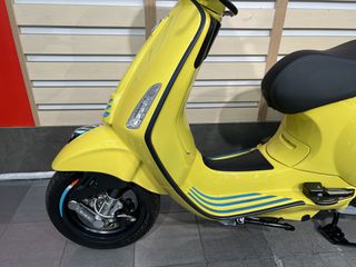 Vespa Primavera 2024 150-thumb-17