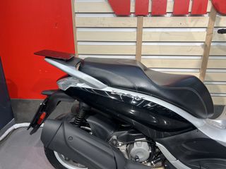 Piaggio Beverly 350 2019-thumb-5