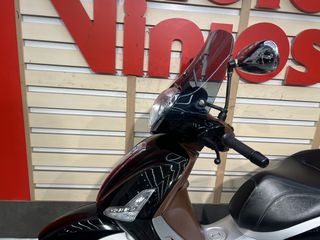 Piaggio Beverly 350 2019-thumb-16