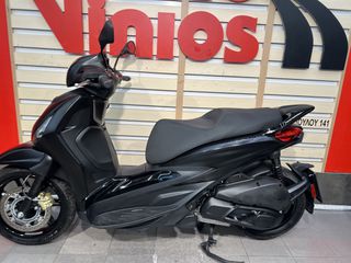 Piaggio Beverly 300i 2024 S-thumb-14