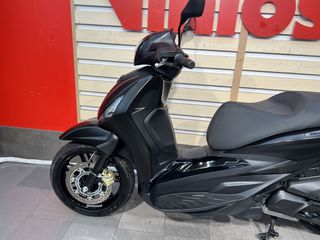 Piaggio Beverly 300i 2024 S-thumb-15