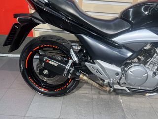 Suzuki Inazuma 250 2015-thumb-6
