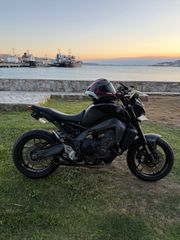 Yamaha MT-09 2023-thumb-3