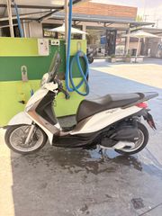 Piaggio Medley 125 2021-thumb-2