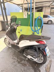 Piaggio Medley 125 2021-thumb-3