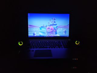 Μεταλλικό Toshiba Satellite P70-A 17.3" Full HD LED i7 TURBO| SSD 240GB | Δώρο RGB Ηχειάκια