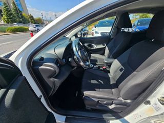 Toyota Yaris 2021 1.5 116ps Hybrid Active Plus-thumb-15