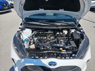Toyota Yaris 2021 1.5 116ps Hybrid Active Plus-thumb-35