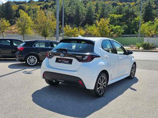 Toyota Yaris 2021 1.5 116ps Hybrid Active Plus-thumb-5