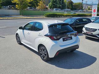 Toyota Yaris 2021 1.5 116ps Hybrid Active Plus-thumb-7