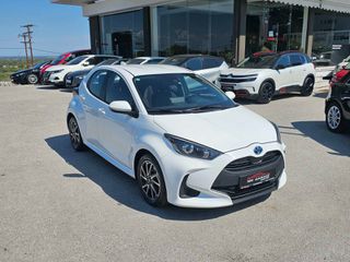 Toyota Yaris 2021 1.5 116ps Hybrid Active Plus-thumb-2