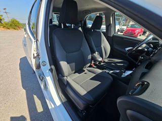Toyota Yaris 2021 1.5 116ps Hybrid Active Plus-thumb-21