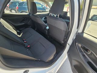 Toyota Yaris 2021 1.5 116ps Hybrid Active Plus-thumb-22