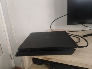 Πωλείτε ps4 slim σε πολύ καλή κατάσταση-thumb-1