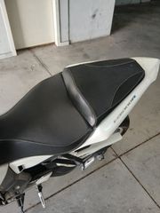 Honda CB 1000 R 2010 Cb1000r-thumb-16