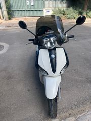 Piaggio Liberty 125 2025 S-thumb-2