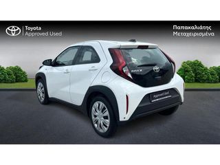 Toyota Aygo 2023 X-PLAY CLIMA SMART KEY-thumb-1