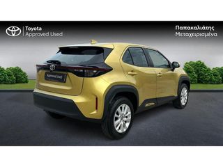 Toyota Yaris Cross 2022 active-thumb-6