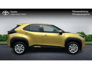 Toyota Yaris Cross 2022 active-thumb-5