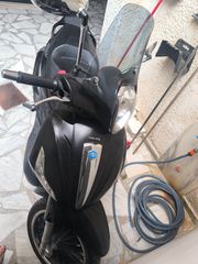 Piaggio Beverly 300 2017 POLICE-thumb-8