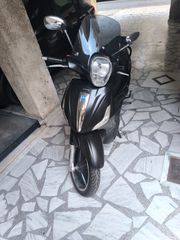 Piaggio Beverly 300 2017 POLICE-thumb-9