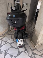 Piaggio Beverly 300 2023-thumb-9