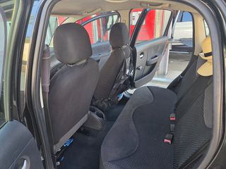 Citroen C3 2009-thumb-8