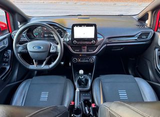 Ford Fiesta 2018 ST Line-thumb-8