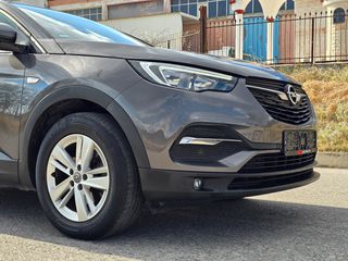 Opel Crossland X 2018 1.2 TURBO-thumb-36