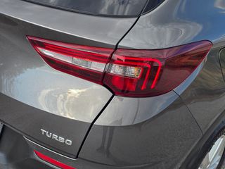 Opel Crossland X 2018 1.2 TURBO-thumb-39
