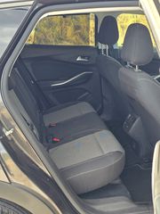 Opel Crossland X 2018 1.2 TURBO-thumb-21