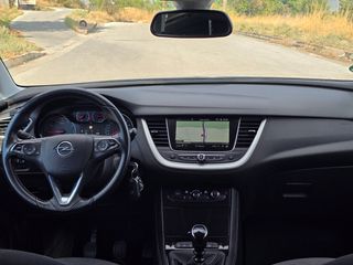 Opel Crossland X 2018 1.2 TURBO-thumb-25