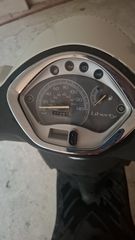 Piaggio Liberty 150 2012-thumb-3