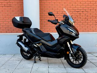 Honda ADV 350 2025 Smart Top Box-thumb-1