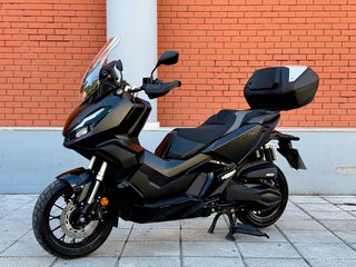 Honda ADV 350 2025 Smart Top Box-thumb-3