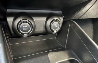 Suzuki Swift 2023 GL HYBRID 1.2 83HP DUALJET_ΕΛΛΗΝΙΚΟ_ΜΗΔΕΝΙΚΑ ΤΕΛΗ ΚΥΚΛ.-thumb-19