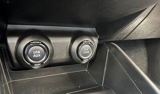 Suzuki Swift 2023 GL HYBRID 1.2 83HP DUALJET_ΕΛΛΗΝΙΚΟ_ΜΗΔΕΝΙΚΑ ΤΕΛΗ ΚΥΚΛ.-thumb-29